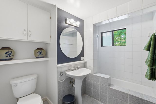 852 Peach Avenue, Sunnyvale, CA 94087