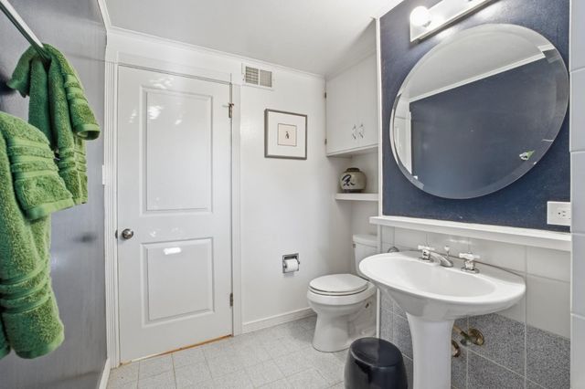 852 Peach Avenue, Sunnyvale, CA 94087