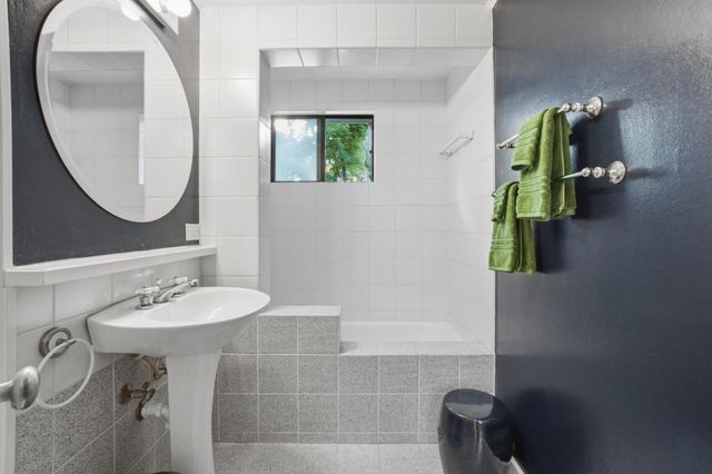 852 Peach Avenue, Sunnyvale, CA 94087