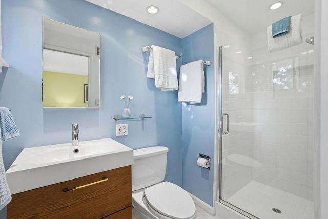 852 Peach Avenue, Sunnyvale, CA 94087