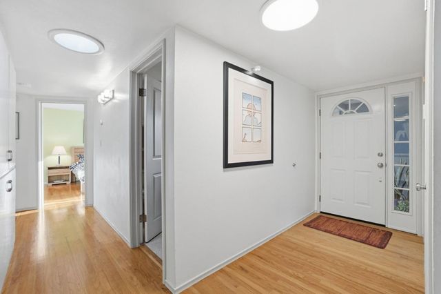 852 Peach Avenue, Sunnyvale, CA 94087