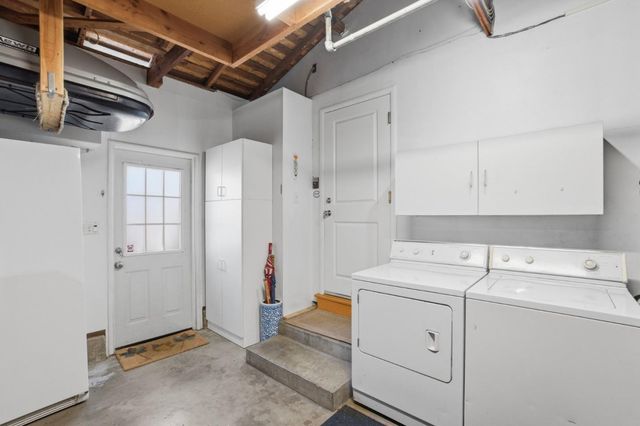 852 Peach Avenue, Sunnyvale, CA 94087