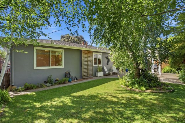 852 Peach Avenue, Sunnyvale, CA 94087