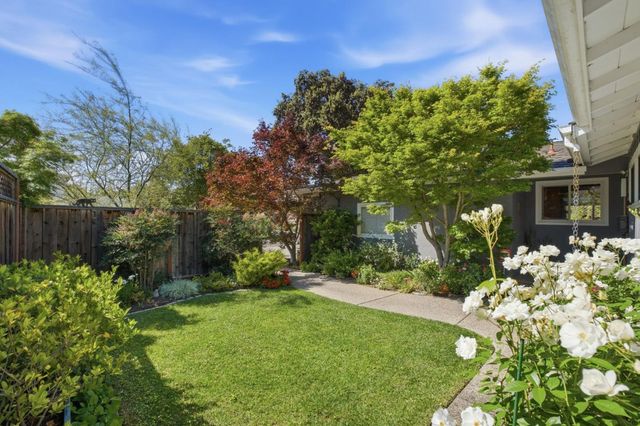 852 Peach Avenue, Sunnyvale, CA 94087