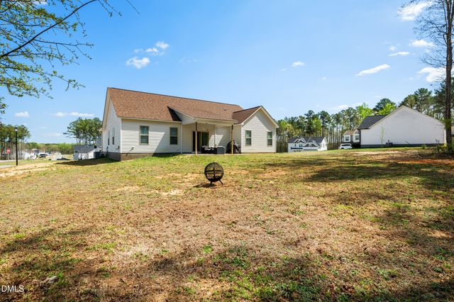 18 Purple Mist Lane, Zebulon, NC 27597