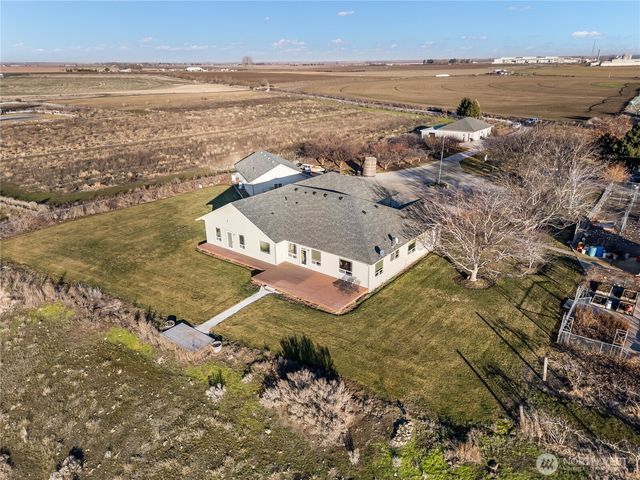 7496 NE K.7 Road, Moses Lake, WA 98837
