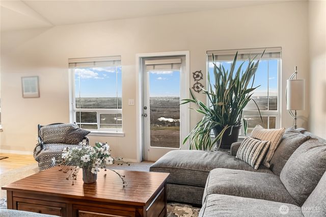 7496 NE K.7 Road, Moses Lake, WA 98837