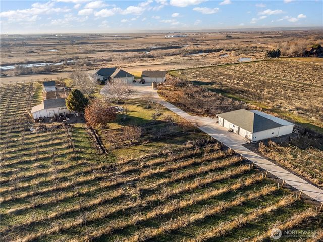 7496 NE K.7 Road, Moses Lake, WA 98837