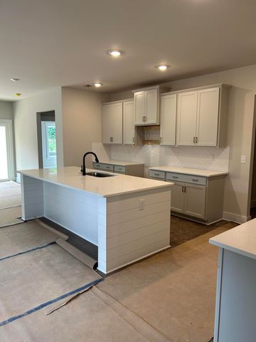 7564 Snow Line Lane 33, Ooltewah, TN 37363
