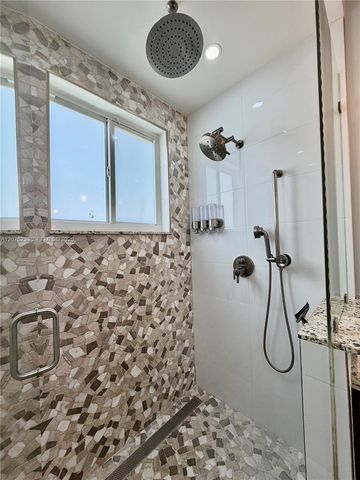 5600 SW 199th Avenue, Pembroke Pines, FL 33332