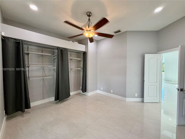 5600 SW 199th Avenue, Pembroke Pines, FL 33332