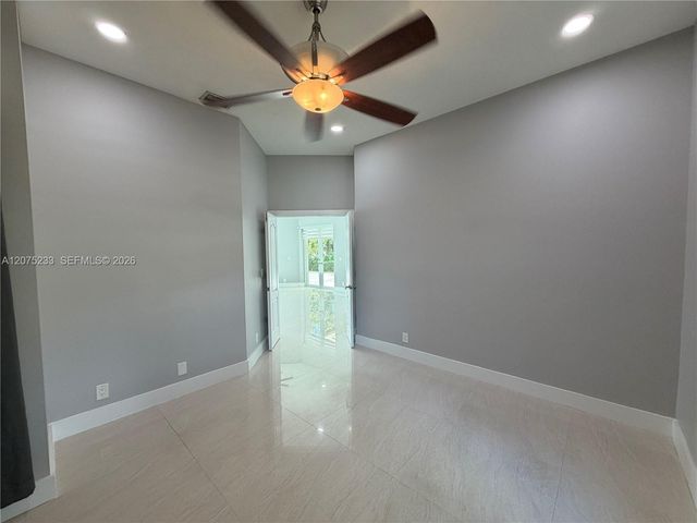 5600 SW 199th Avenue, Pembroke Pines, FL 33332