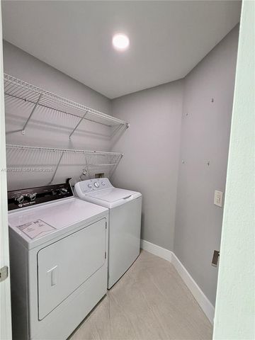 5600 SW 199th Avenue, Pembroke Pines, FL 33332