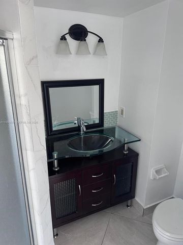 9022 NW 28th Dr 2-206, Coral Springs, FL 33065