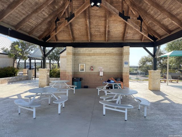 351 RIDGE PT, Spring Branch, TX 78070