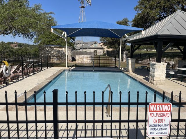 351 RIDGE PT, Spring Branch, TX 78070