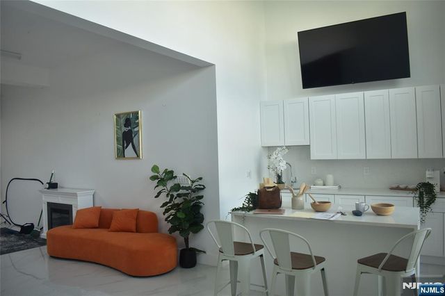 365 River Drive 1st Floor, Garfield, NJ 07026