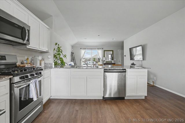 16227 S 88 Avenue, Bixby, OK 74008