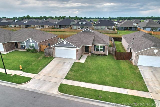 16227 S 88 Avenue, Bixby, OK 74008