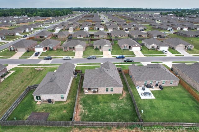 16227 S 88 Avenue, Bixby, OK 74008