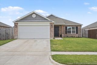 16227 S 88 Avenue, Bixby, OK 74008