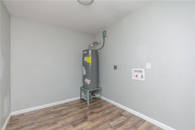 810 11th St, Corpus Christi, TX 78404