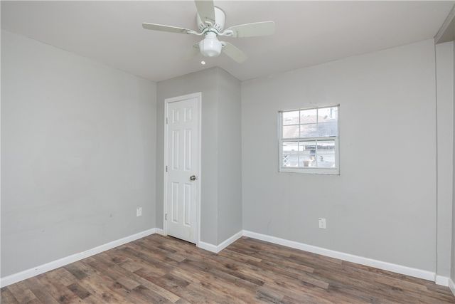 810 11th St, Corpus Christi, TX 78404