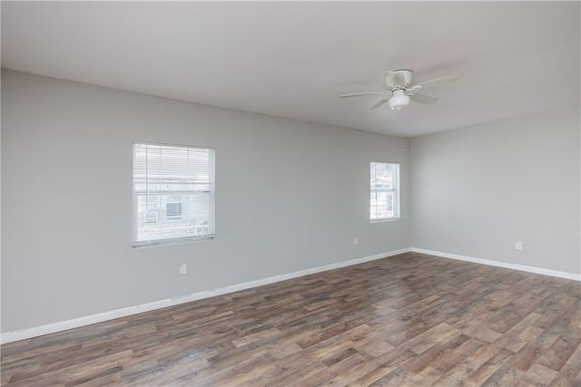 810 11th St, Corpus Christi, TX 78404