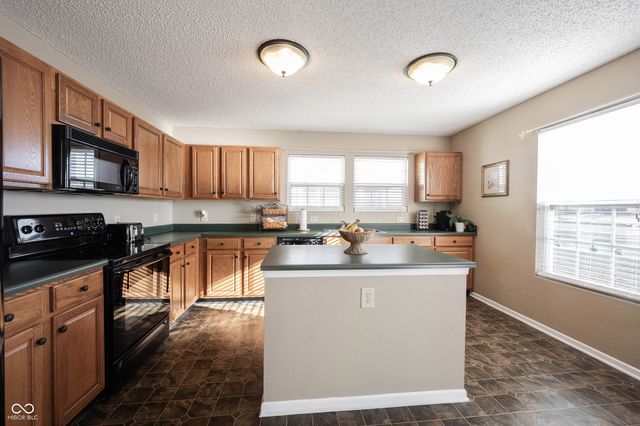 9485 W Lantern Lane, Pendleton, IN 46064