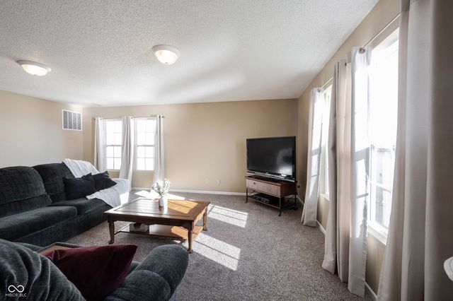 9485 W Lantern Lane, Pendleton, IN 46064