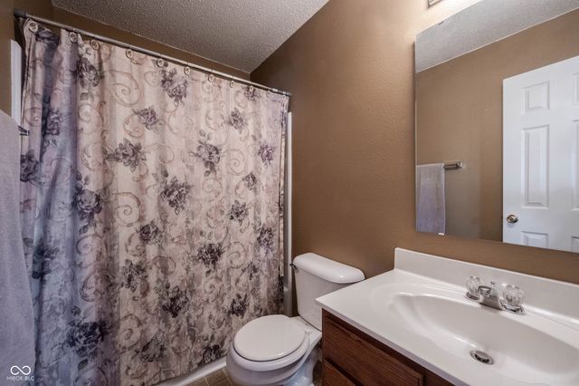 9485 W Lantern Lane, Pendleton, IN 46064