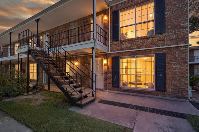 6305 Westward Street 189, Houston, TX 77081