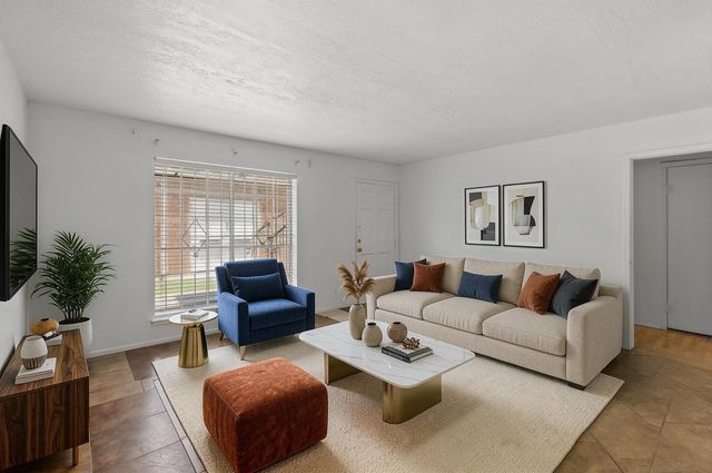 6305 Westward Street 189, Houston, TX 77081