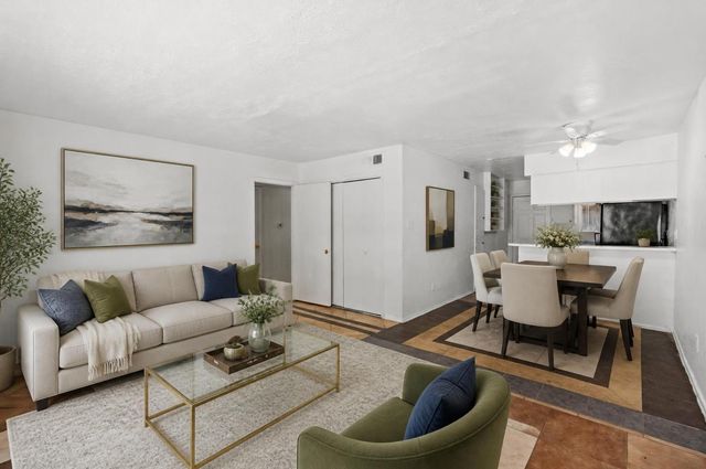 6305 Westward Street 189, Houston, TX 77081