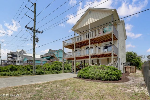 2305 S Shore Drive, Surf City, NC 28445