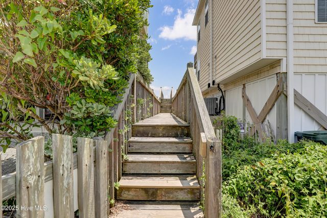 2305 S Shore Drive, Surf City, NC 28445