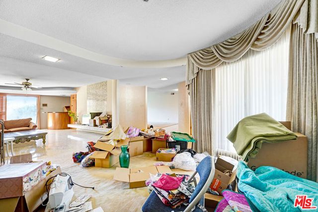 6424 Shenandoah Avenue, Los Angeles, CA 90056