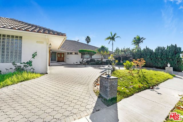 6424 Shenandoah Avenue, Los Angeles, CA 90056