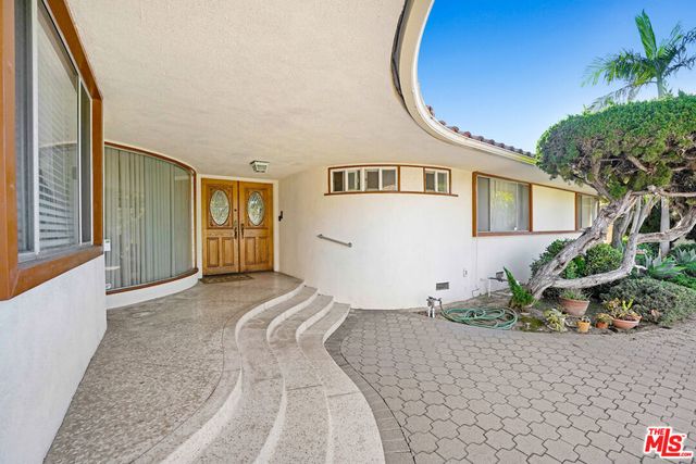 6424 Shenandoah Avenue, Los Angeles, CA 90056