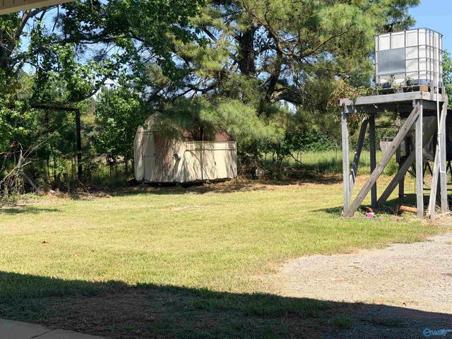 7933 County Road 170, Trinity, AL 35673
