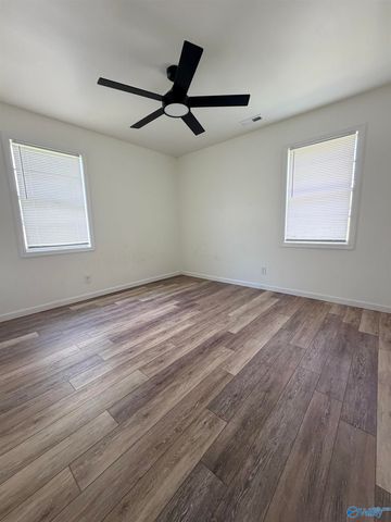 7933 County Road 170, Trinity, AL 35673