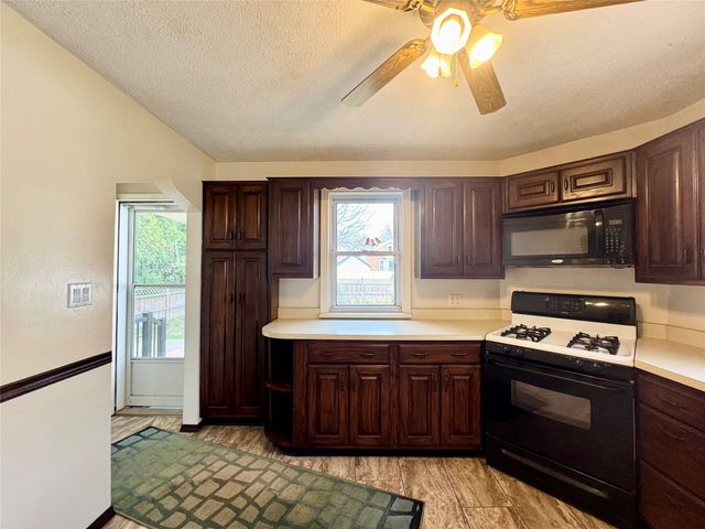 248 MAIDEN Lane, Erie, PA 16504