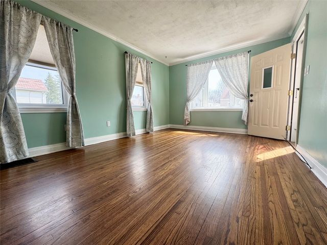 248 MAIDEN Lane, Erie, PA 16504