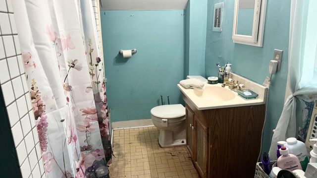 69 Wallace Street, Newark, OH 43055