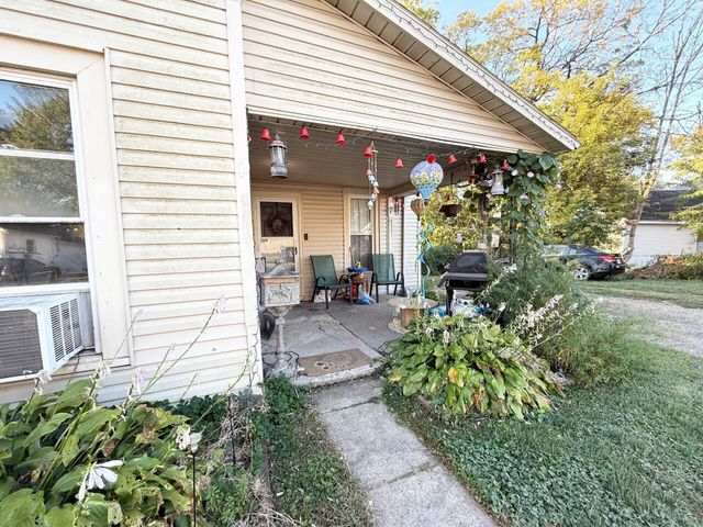 69 Wallace Street, Newark, OH 43055