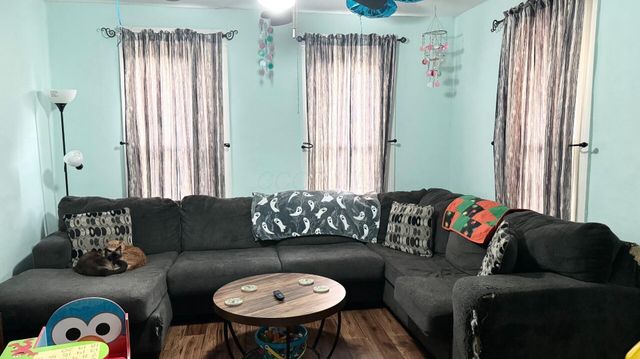 69 Wallace Street, Newark, OH 43055