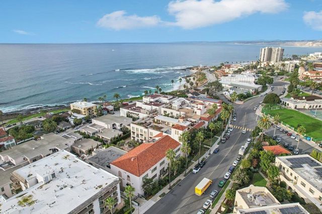 464 Prospect St 101, La Jolla, CA 92037