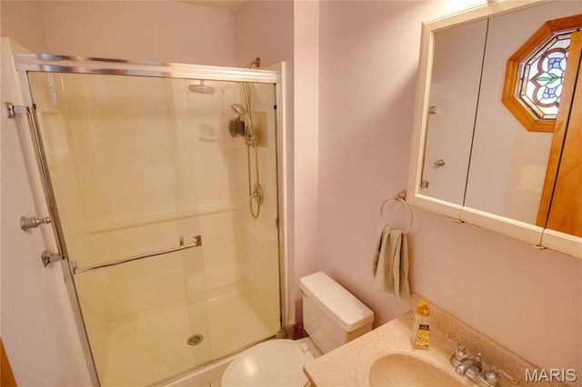 3933 Arbre Lane, Florissant, MO 63034