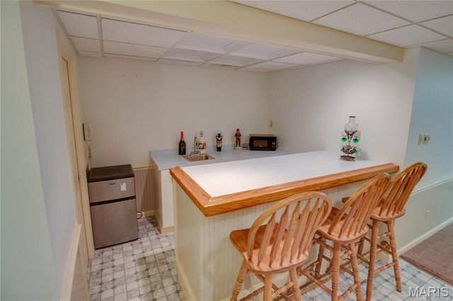 3933 Arbre Lane, Florissant, MO 63034