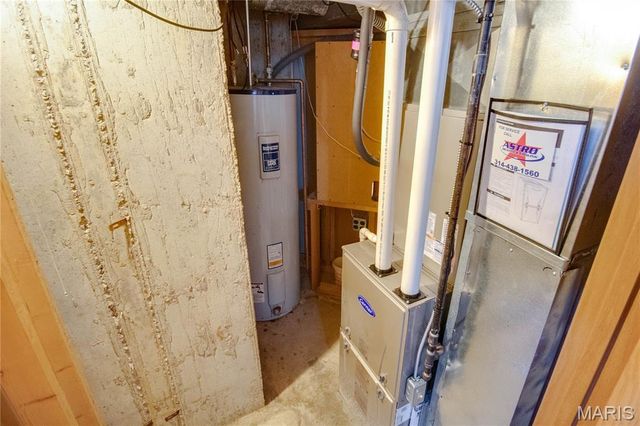 3933 Arbre Lane, Florissant, MO 63034